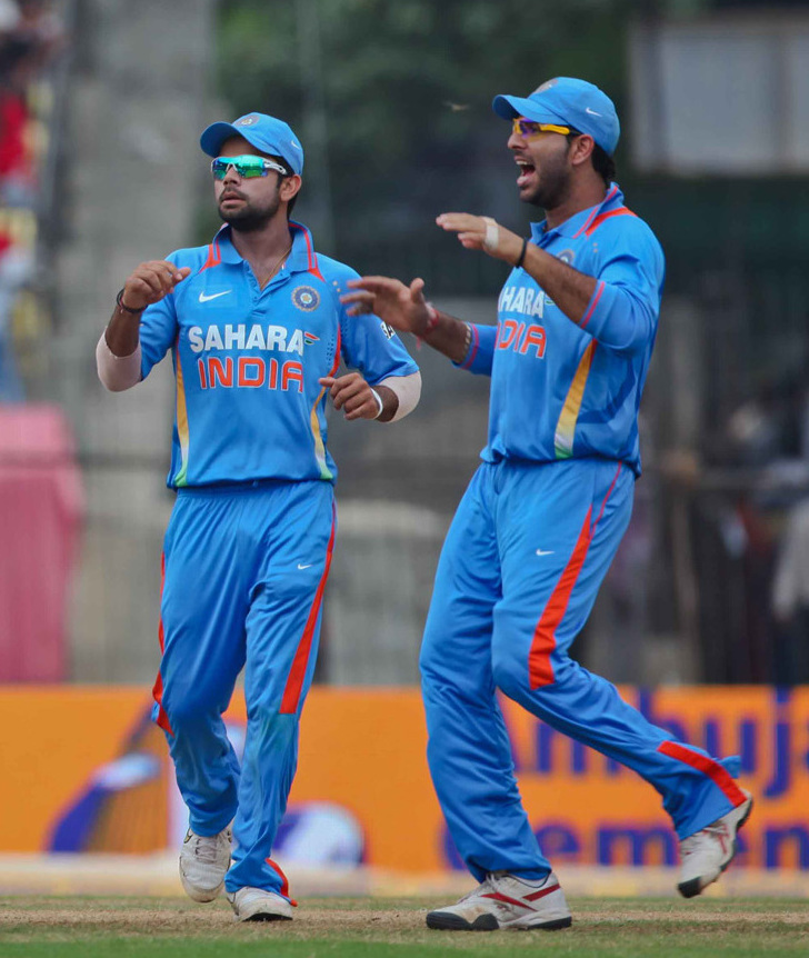  Virat_Kohli_and_Yuvraj_Singh_in_ODI_cricket_match_December_2010